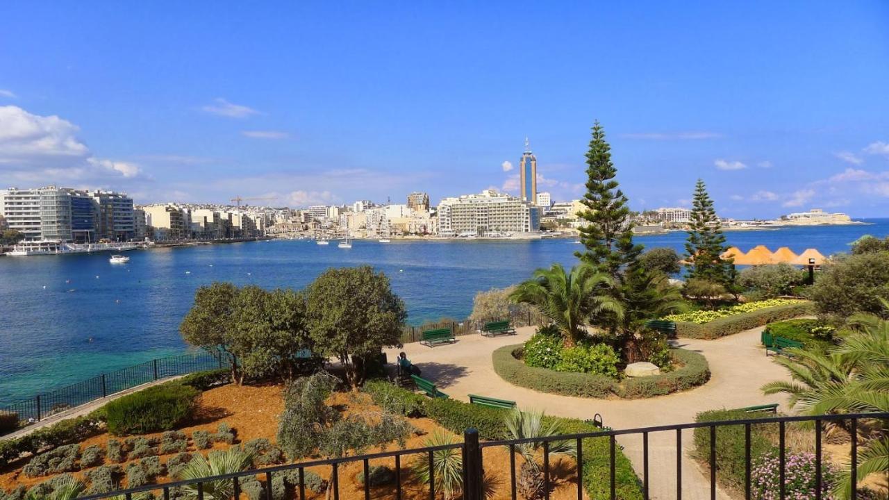 Marvellous 3Br Apartment In Central St Julians San Ġiljan Extérieur photo